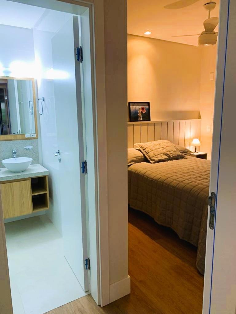 Apto Novo A Uma Quadra Da Praia Florianópolis Exterior foto